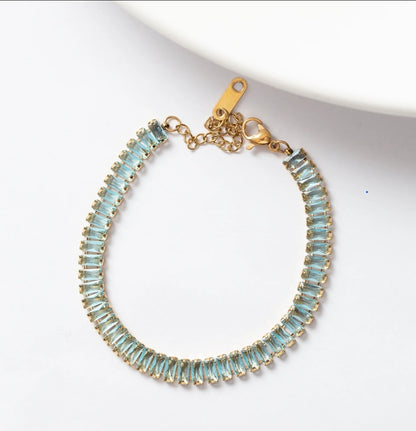 Aquamarine / Seafoam Blue Tint Bracelet