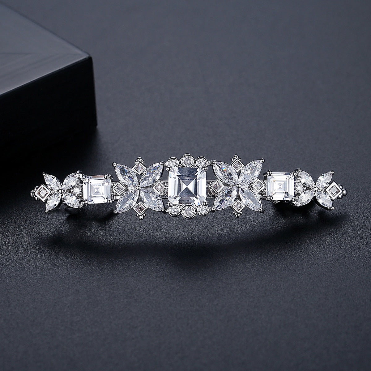 Marquise Accents Bracelet